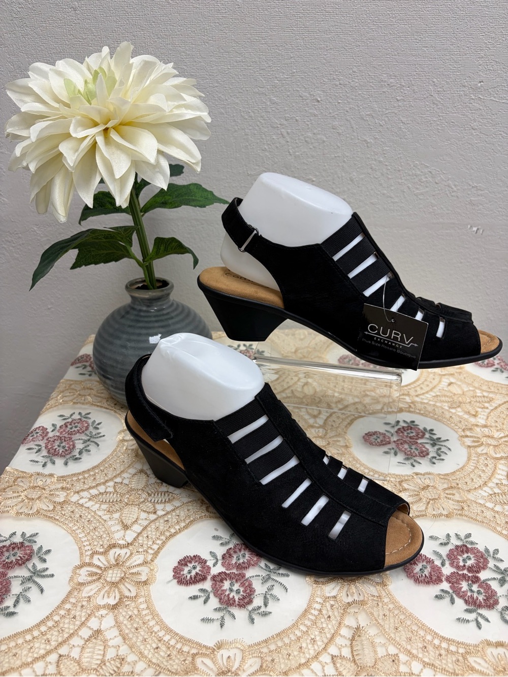 Comfortiva Black Strappy Peep-Toe Sandals